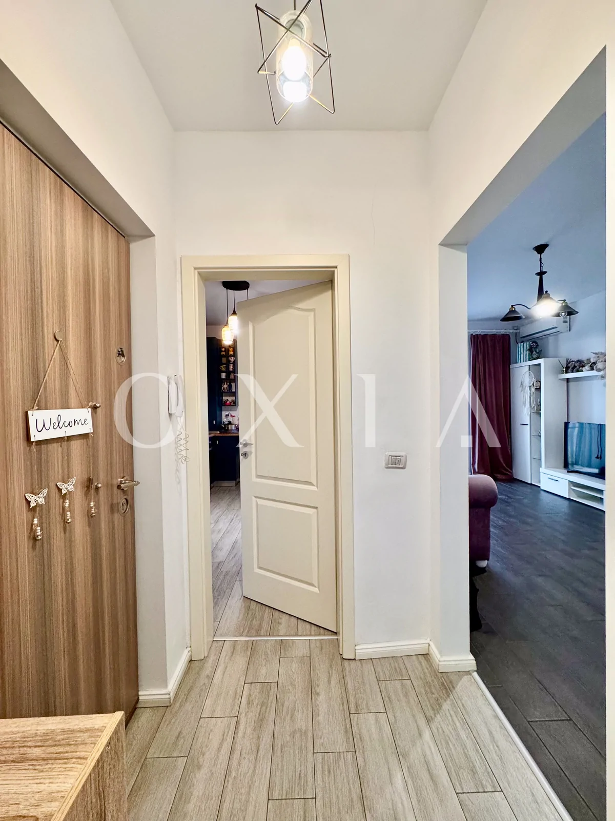 giroc-neptun-etaj-intermediar-mobilat-12