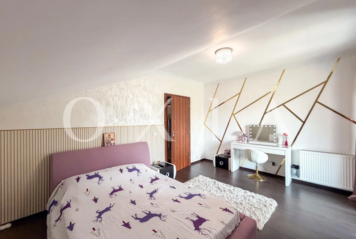 Proprietate Exclusivista, Pozitie Excelenta, Amenajari Moderne