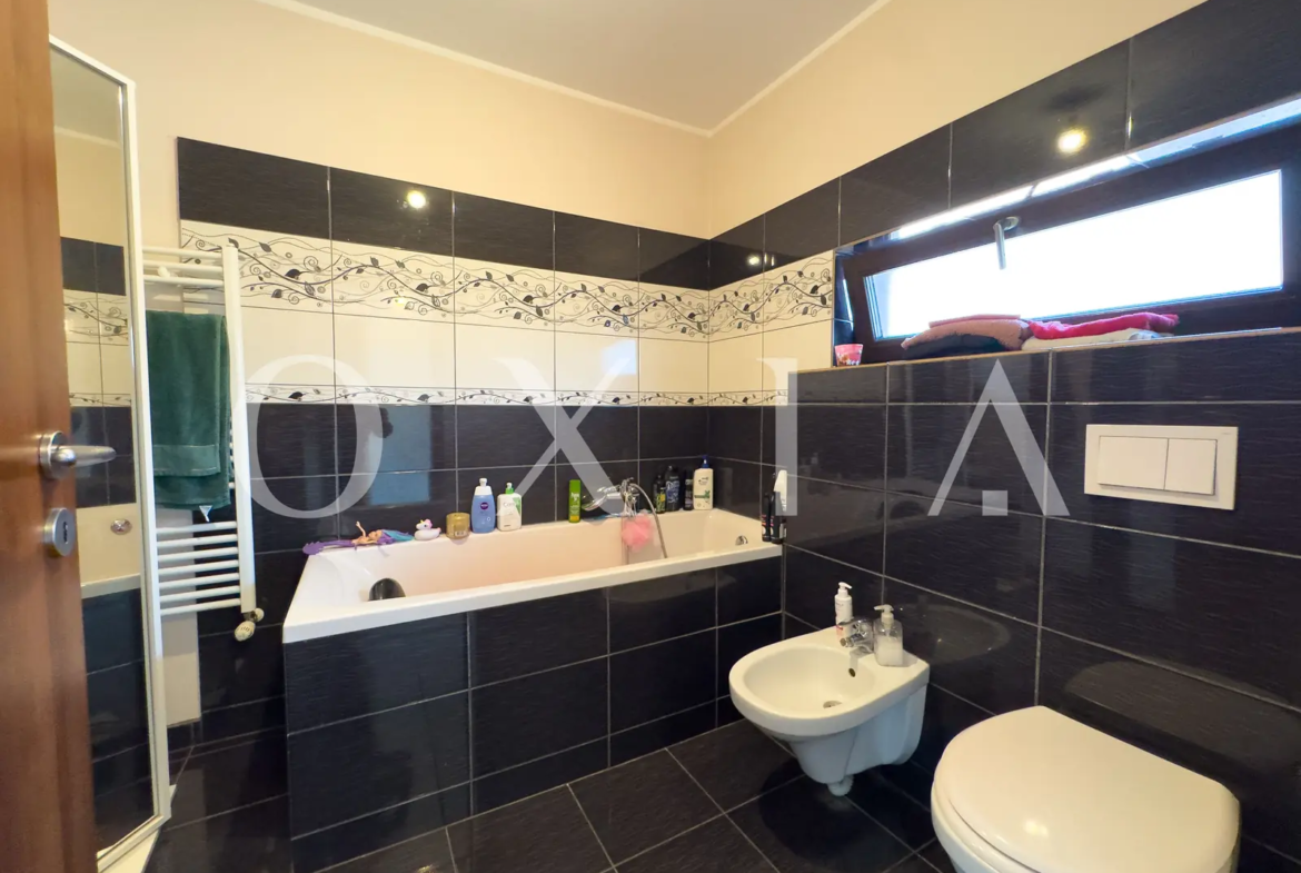 Proprietate Exclusivista, Pozitie Excelenta, Amenajari Moderne