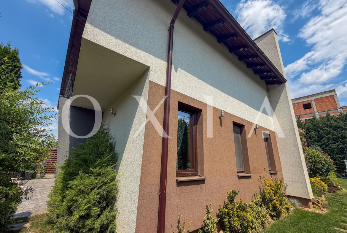 Proprietate Exclusivista, Pozitie Excelenta, Amenajari Moderne
