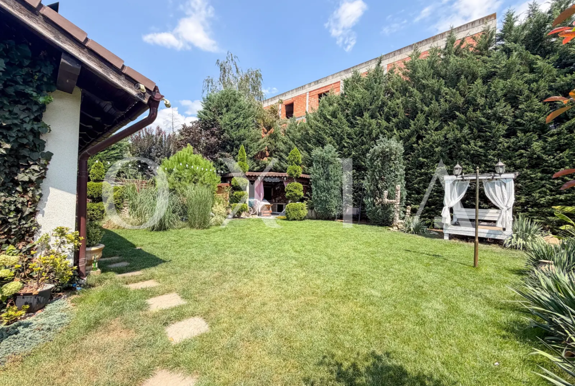 Proprietate Exclusivista, Pozitie Excelenta, Amenajari Moderne