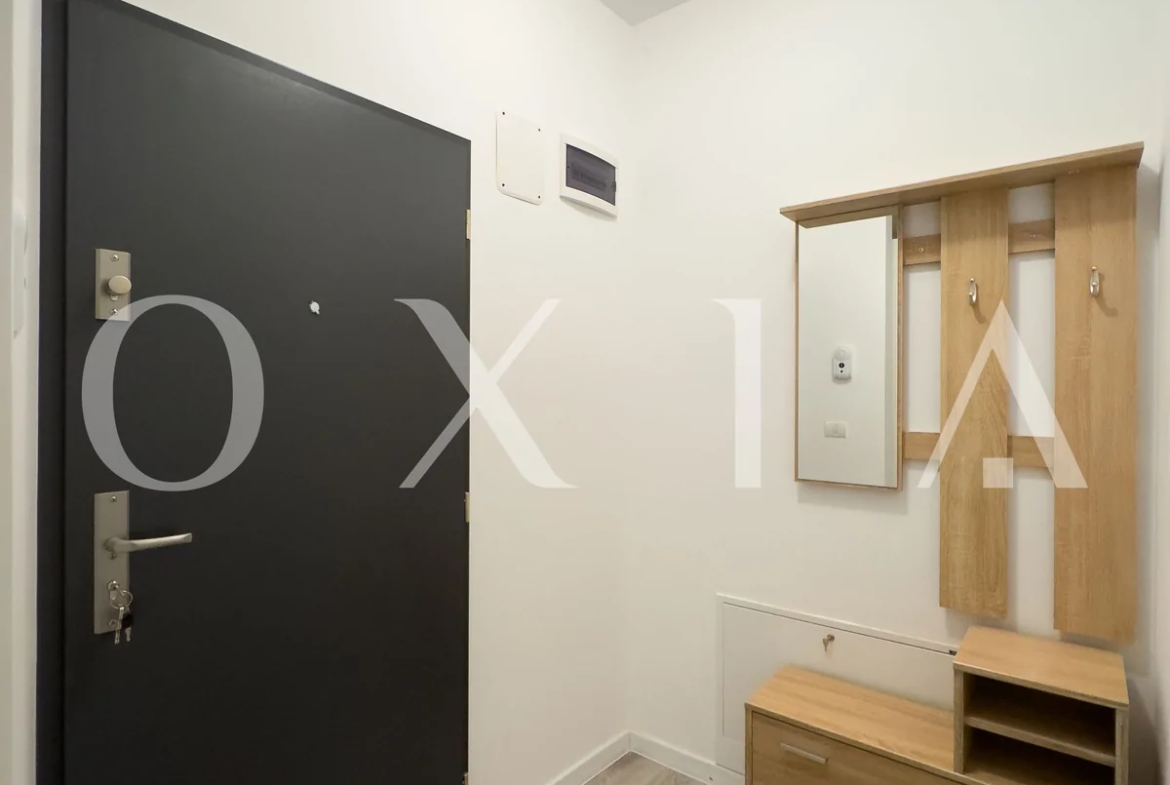 STUDIO, Prima Inchiriere, Cartierul Planetelor