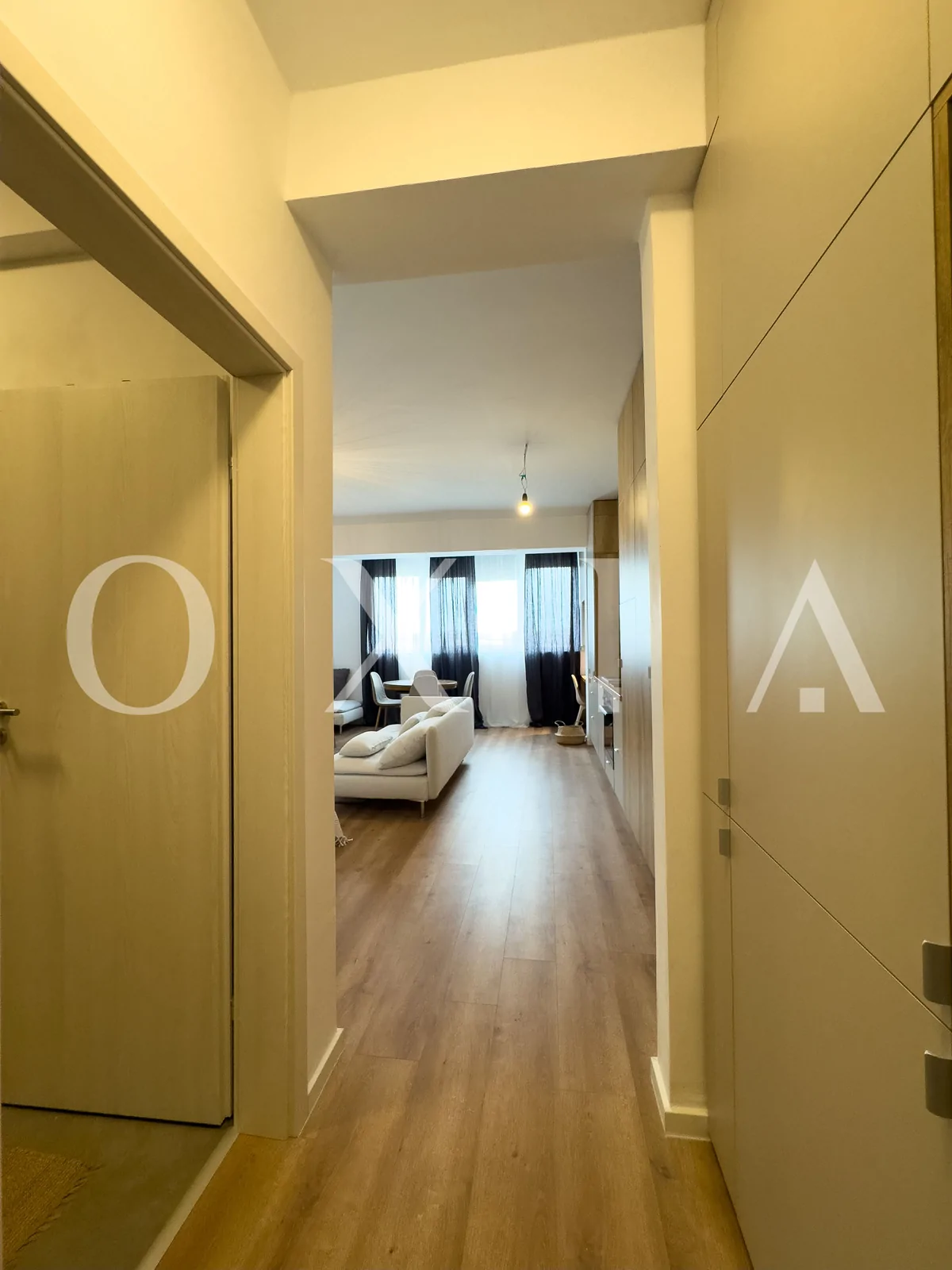 Apartament Tip STUDIO, Mobilat-Utilat, Parcare Proprie