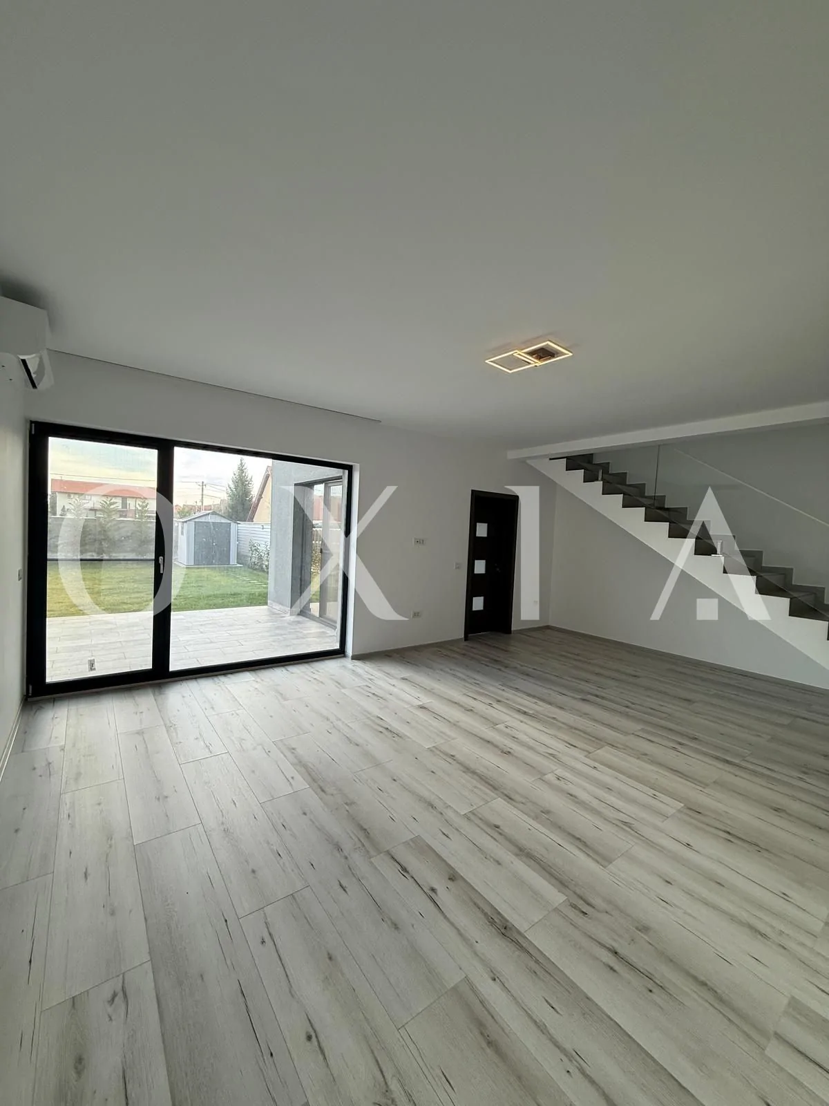 Dumbravita (Ikea), Proiect Modern, Disponibil Imediat