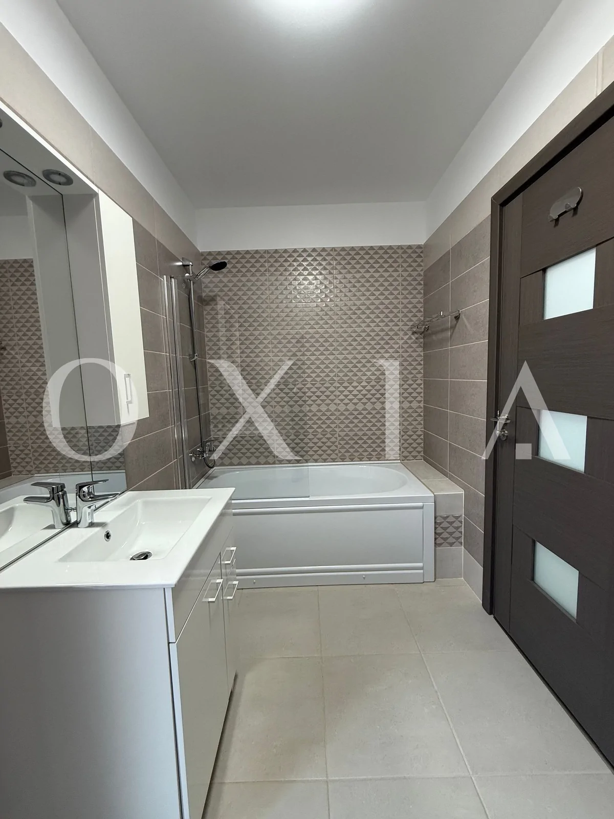 Dumbravita (Ikea), Proiect Modern, Disponibil Imediat