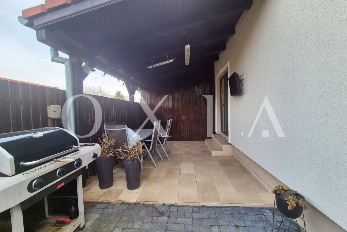 Giroc, Zona Centrala, Carport auto