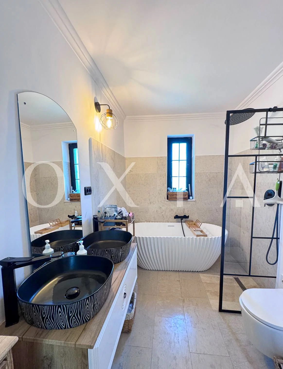 chisoda-individuala-renovata-complet-12