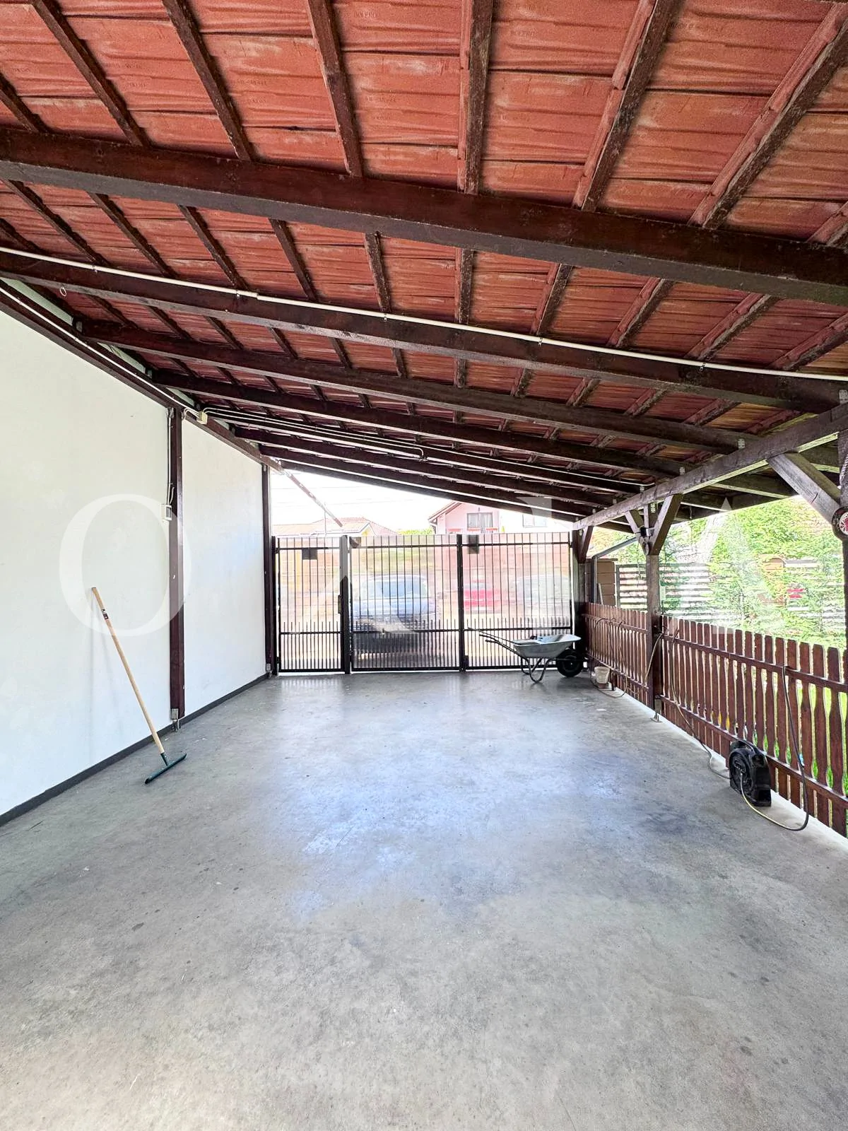 chisoda-individuala-renovata-complet-21