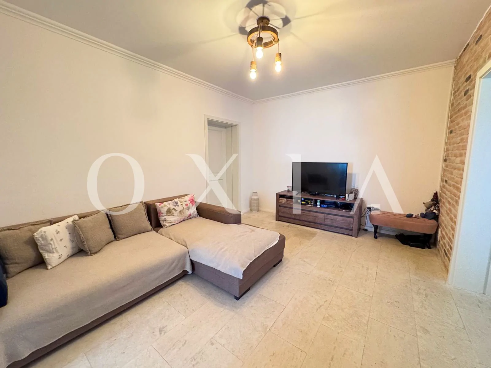 chisoda-individuala-renovata-complet-4