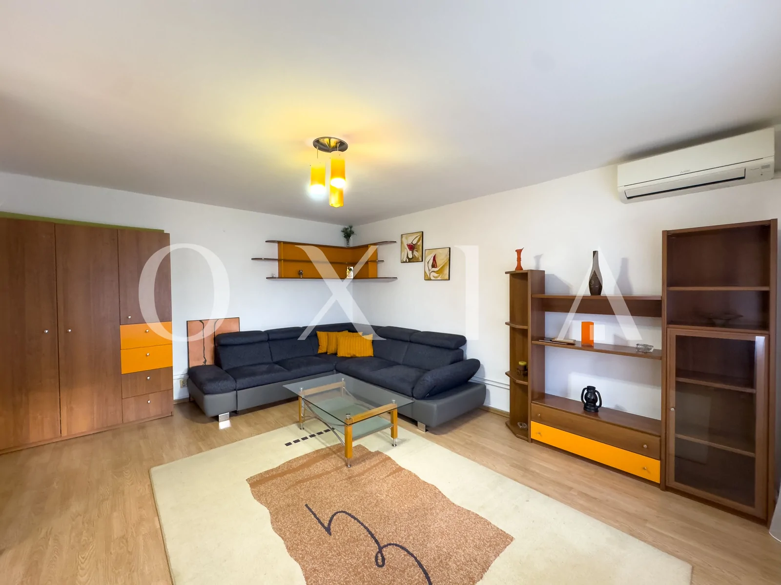 Mobilat-Utilat, Sagului (Shopping City)