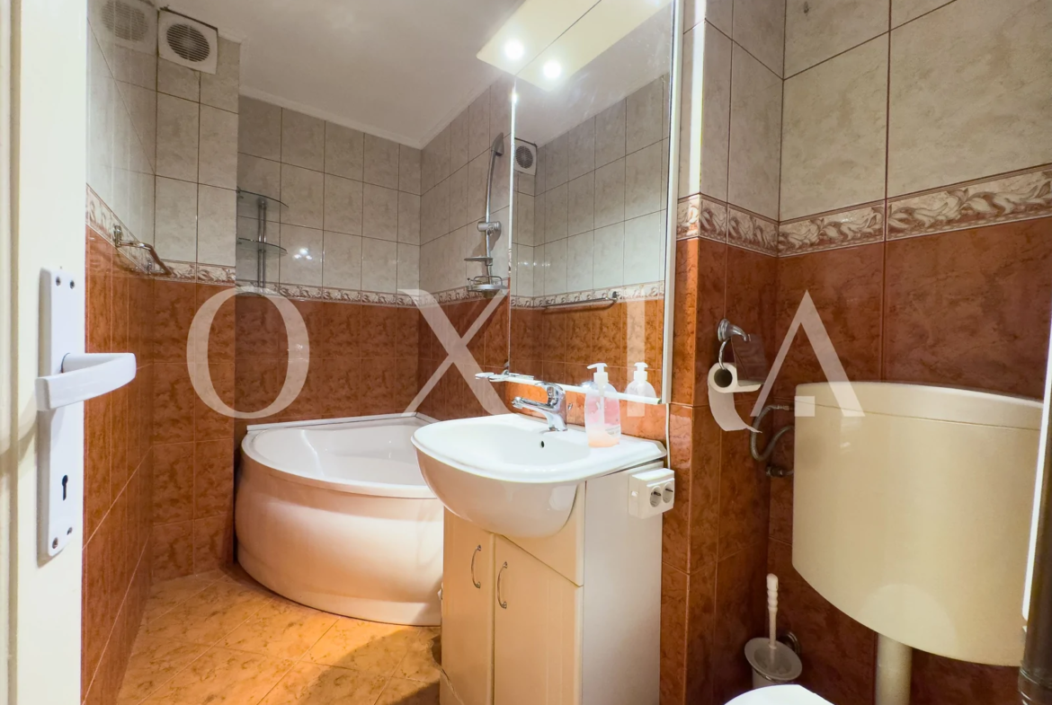 Mobilat-Utilat, Sagului (Shopping City)