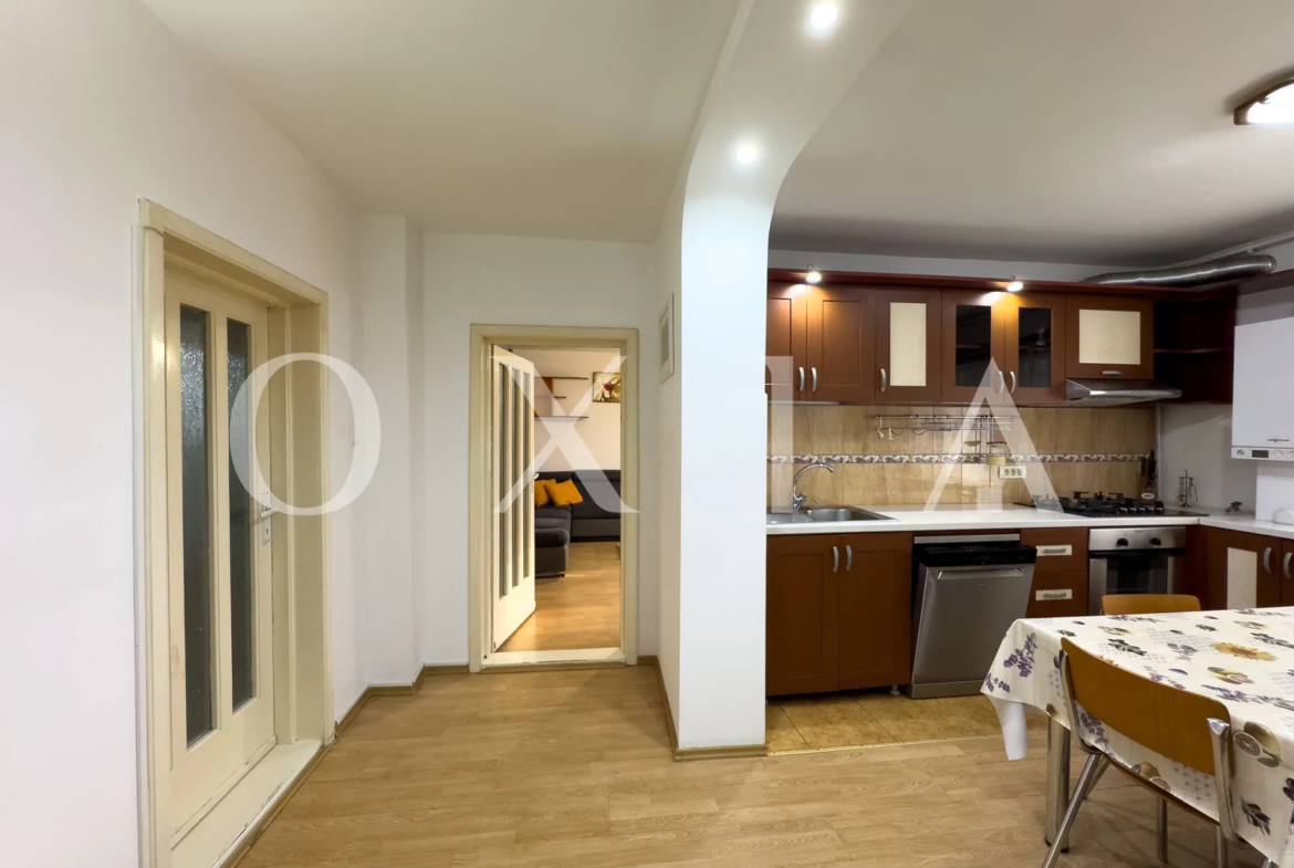 Mobilat-Utilat, Sagului (Shopping City)