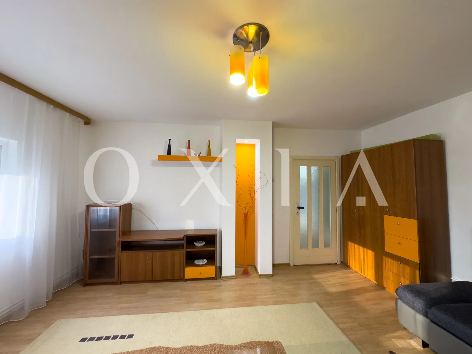 Mobilat-Utilat, Sagului (Shopping City)