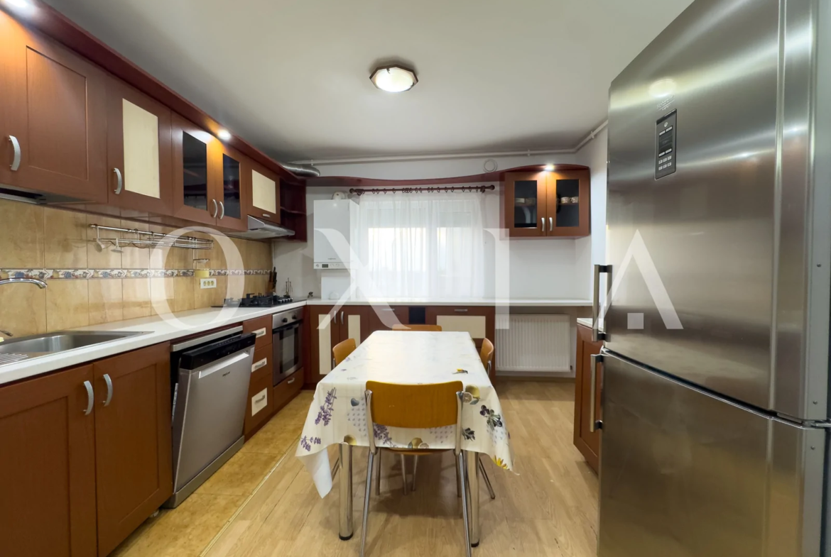 Mobilat-Utilat, Sagului (Shopping City)