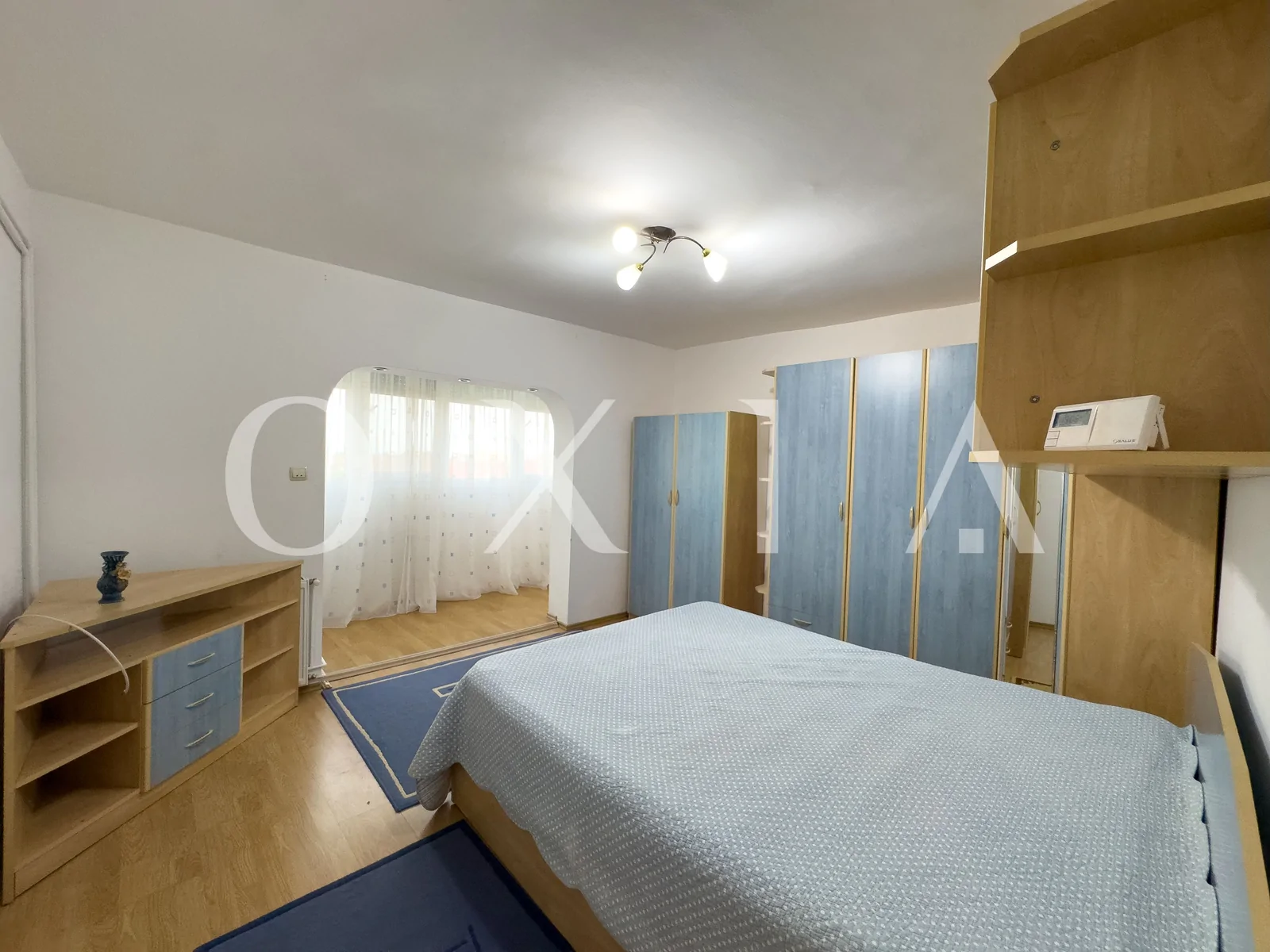 Mobilat-Utilat, Sagului (Shopping City)