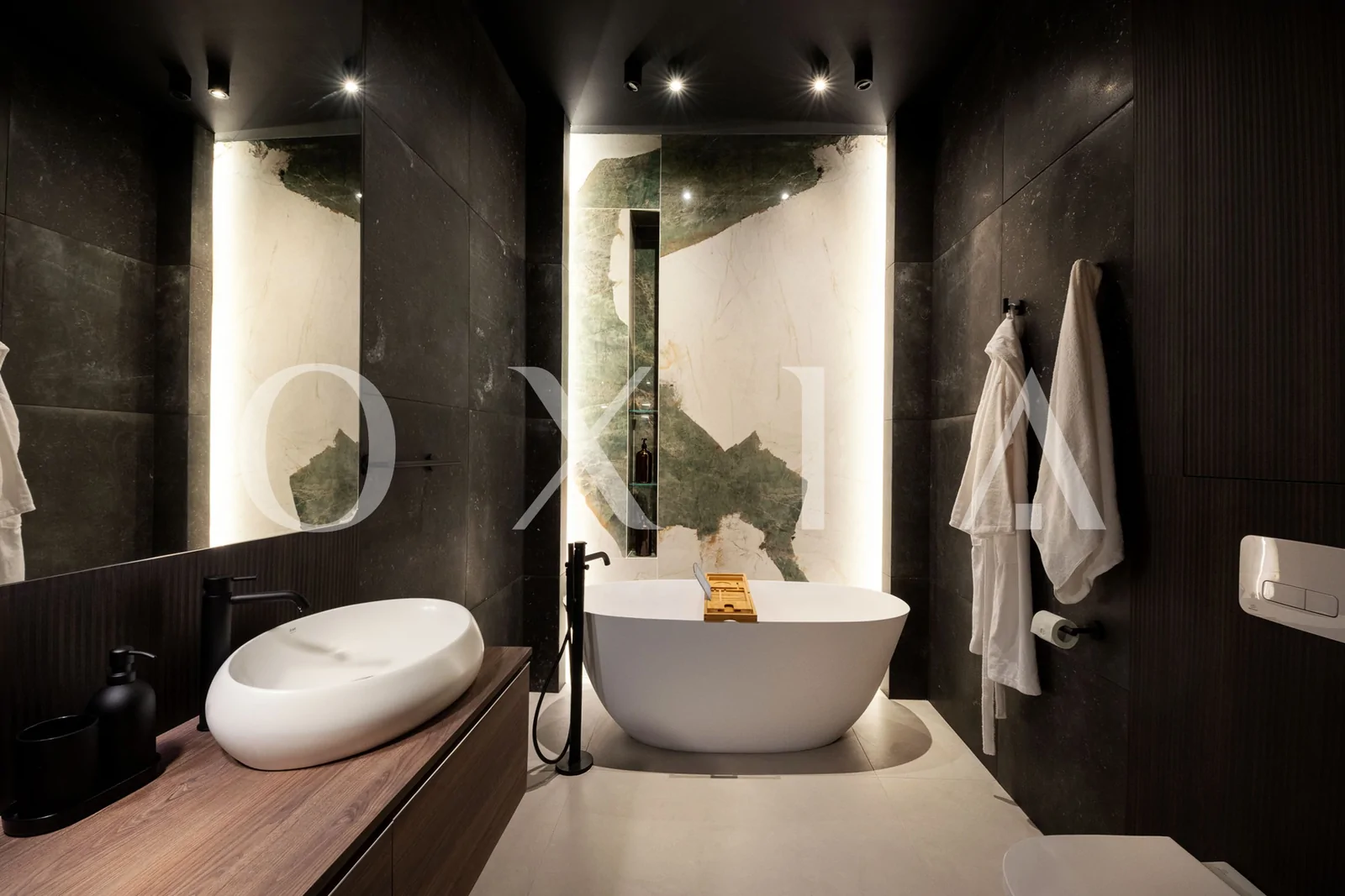 Eleganta La Inaltime In Cel Mai Spectaculos Penthouse