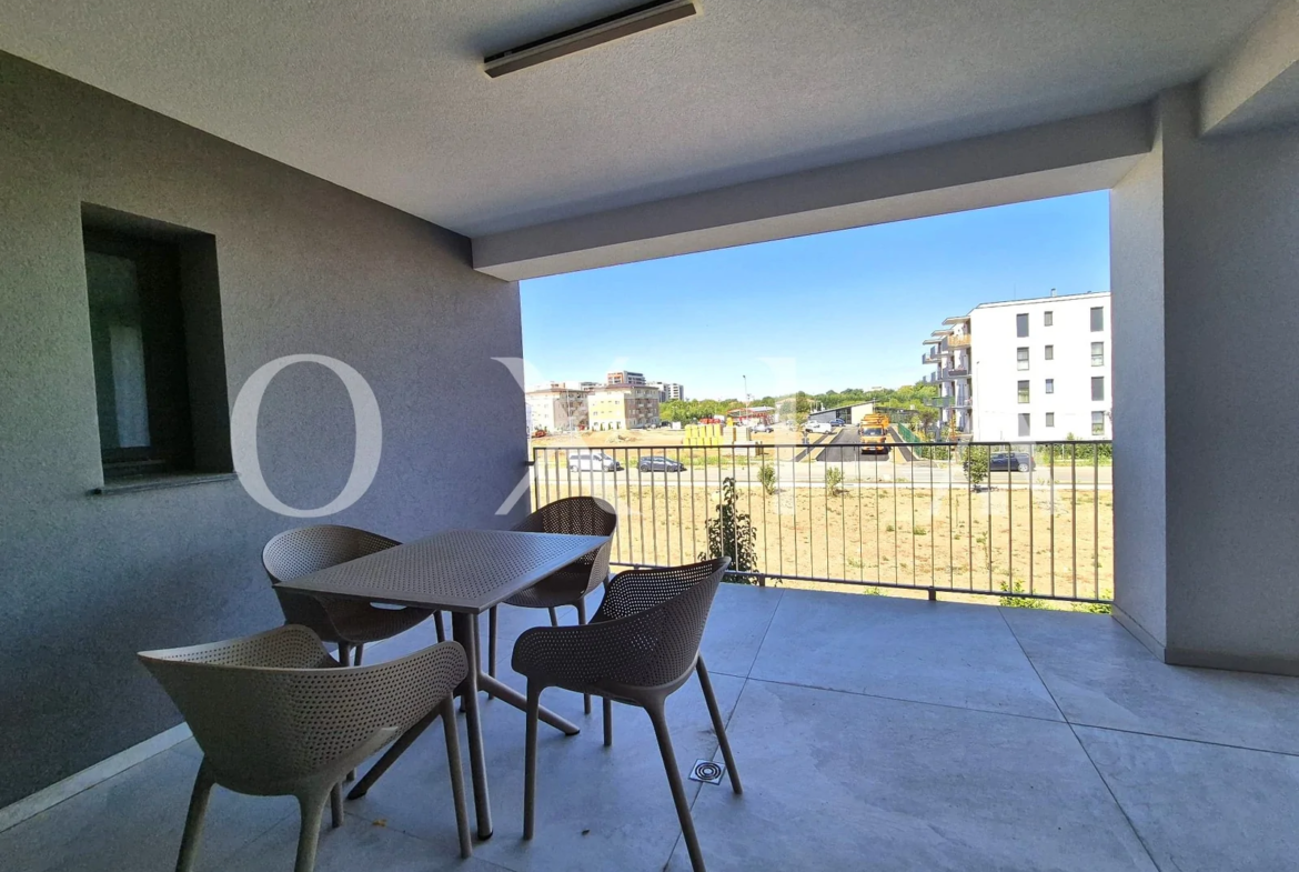 Apartament Premium, zona Aradului-Lipovei, Prima Inchiriere