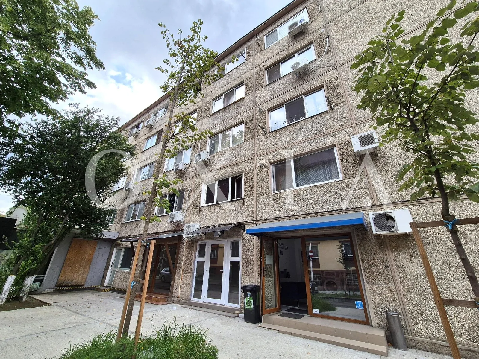 Complexul Studentesc, Strada Alexandru V. Voievod