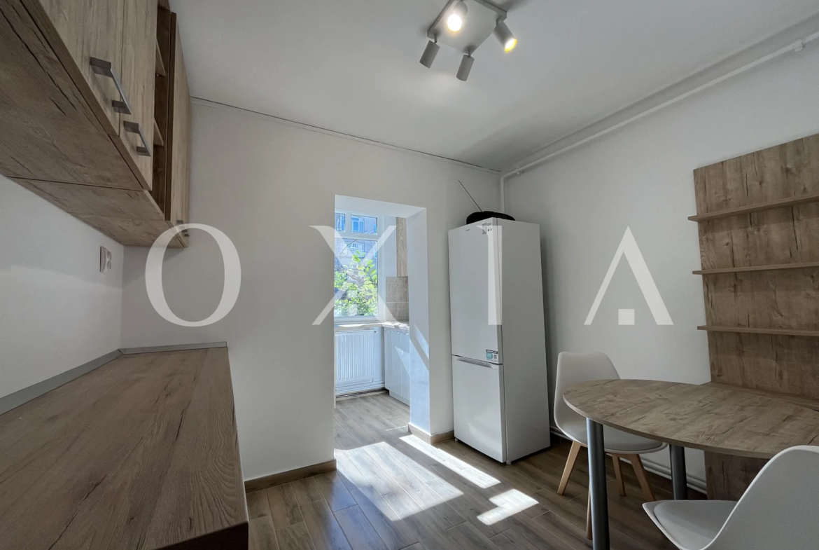 Lipovei – Decomandat – Disponibil Imediat
