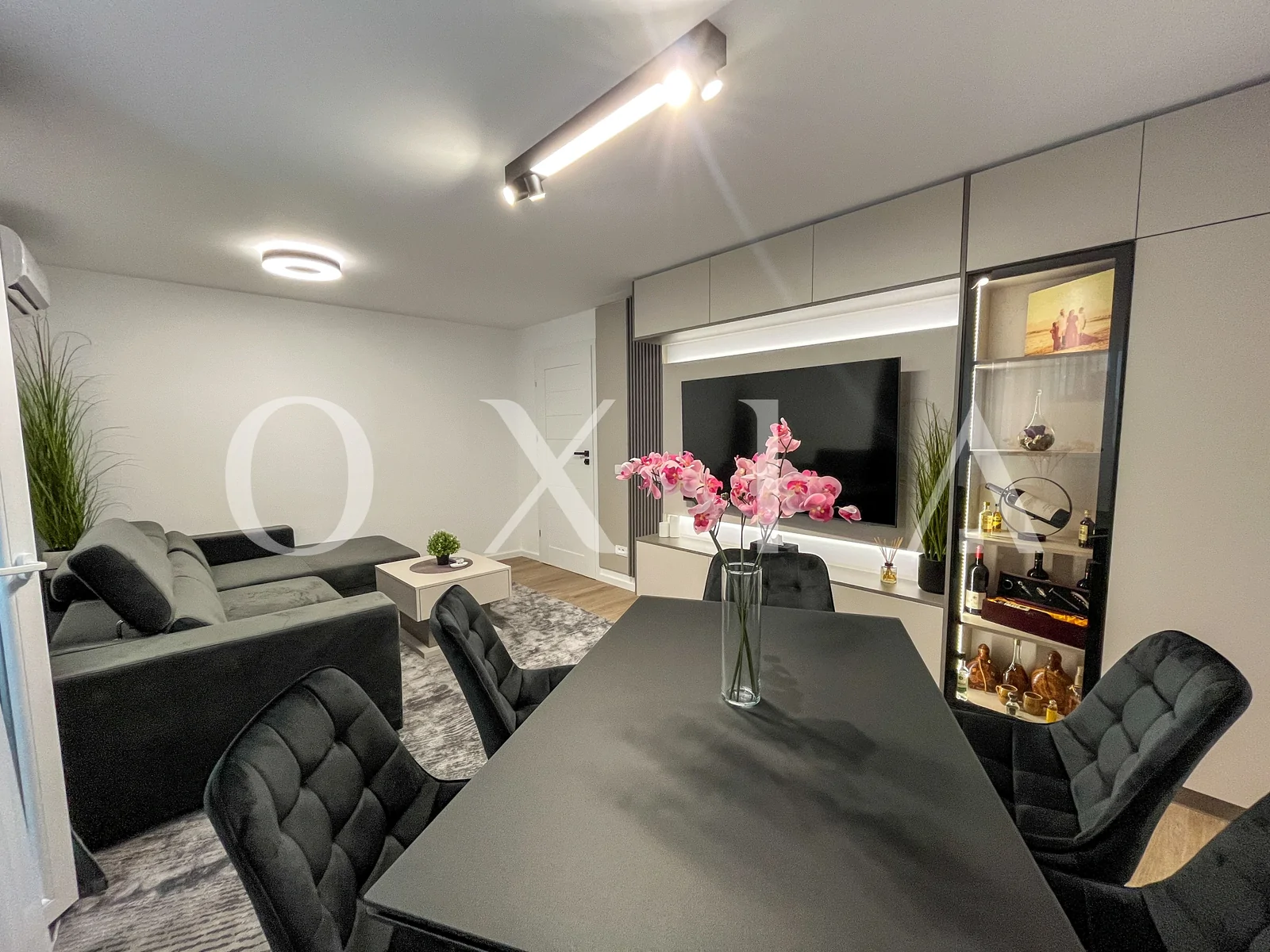 Lipovei, Etaj Intermediar, Renovat Integral