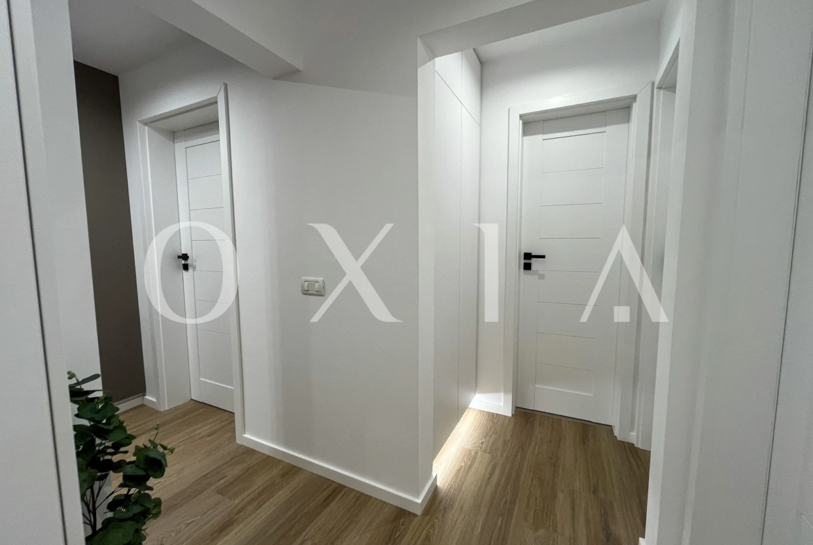 Lipovei, Etaj Intermediar, Renovat Integral