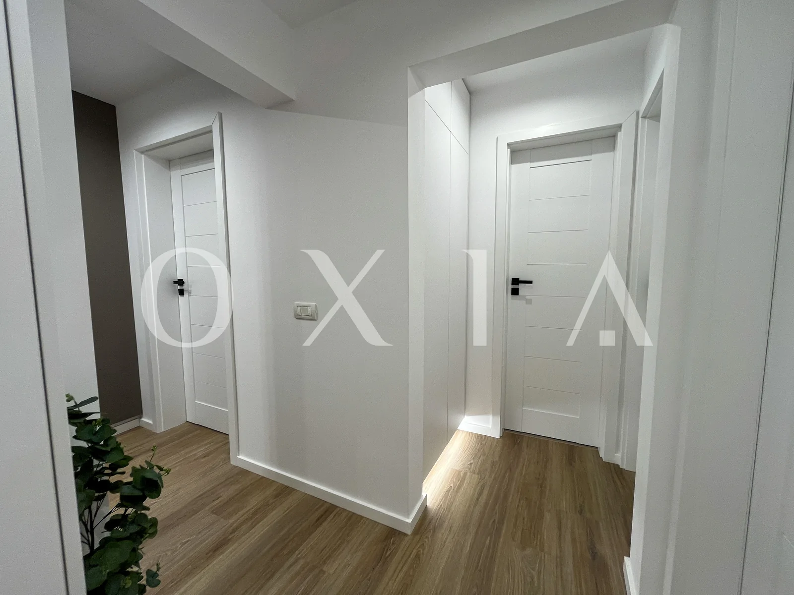 Lipovei, Etaj Intermediar, Renovat Integral
