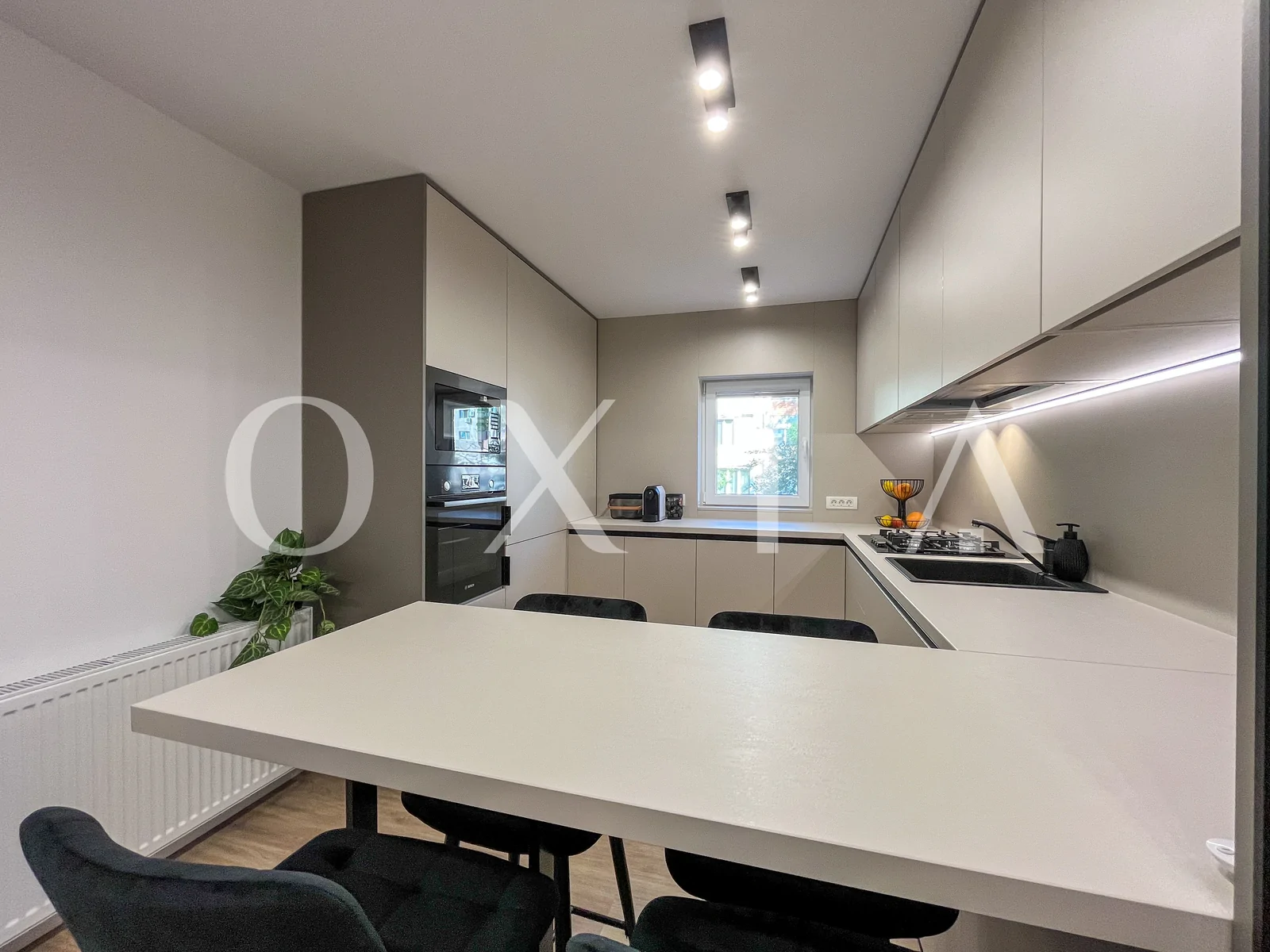 Lipovei, Etaj Intermediar, Renovat Integral