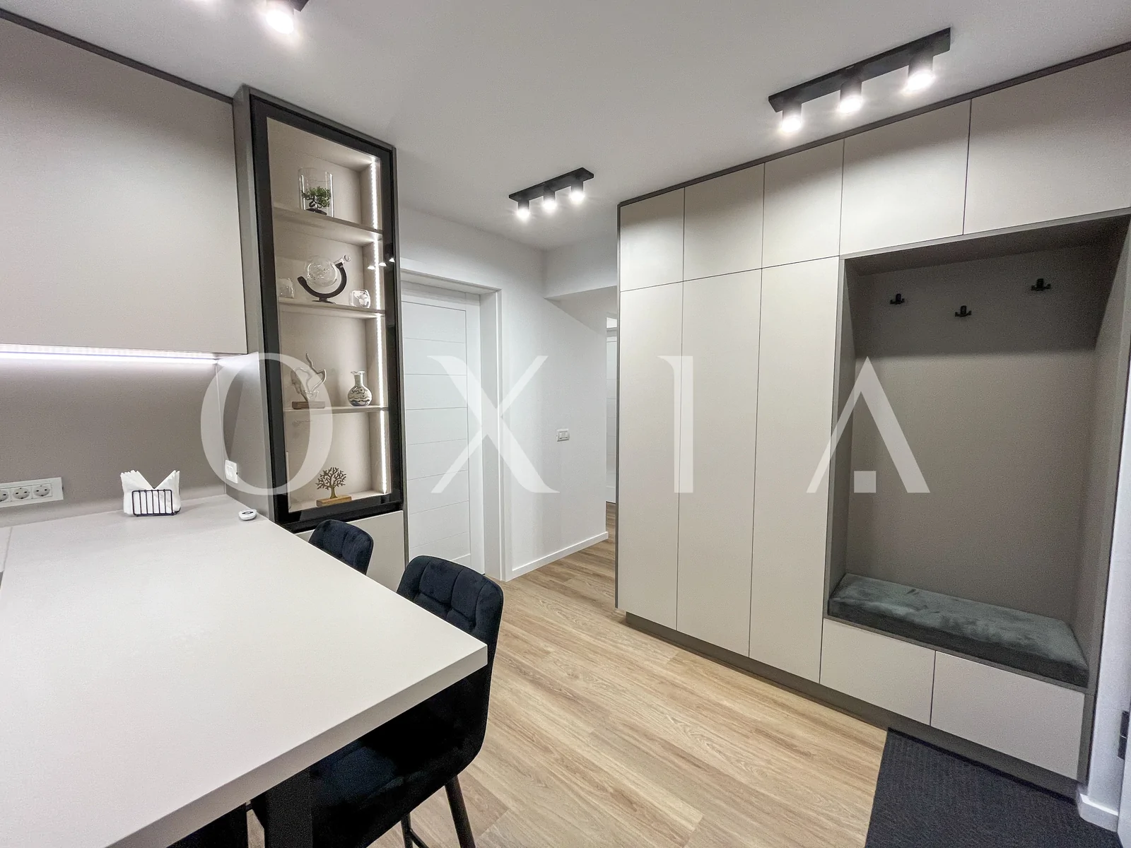 Lipovei, Etaj Intermediar, Renovat Integral