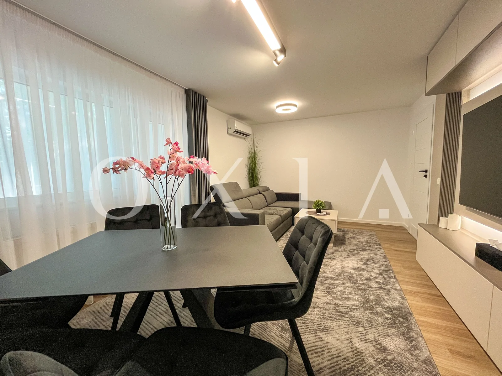Lipovei, Etaj Intermediar, Renovat Integral