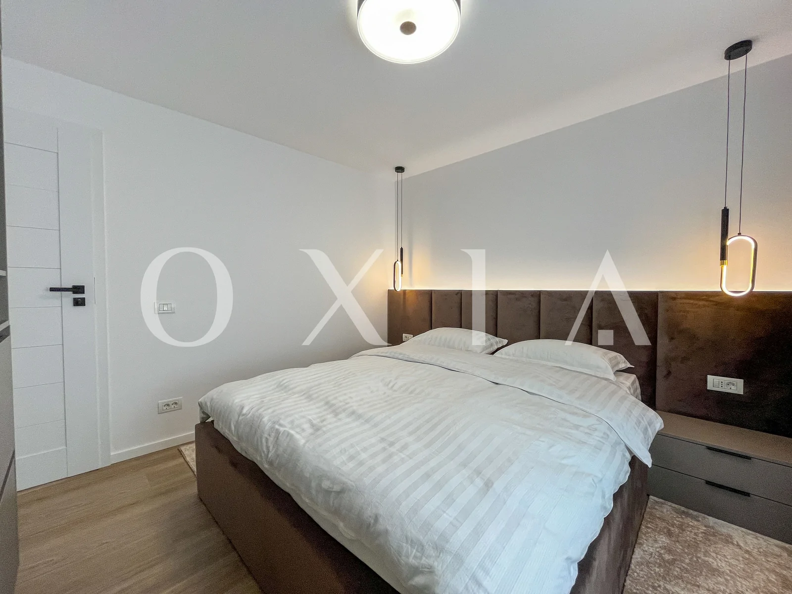 Lipovei, Etaj Intermediar, Renovat Integral