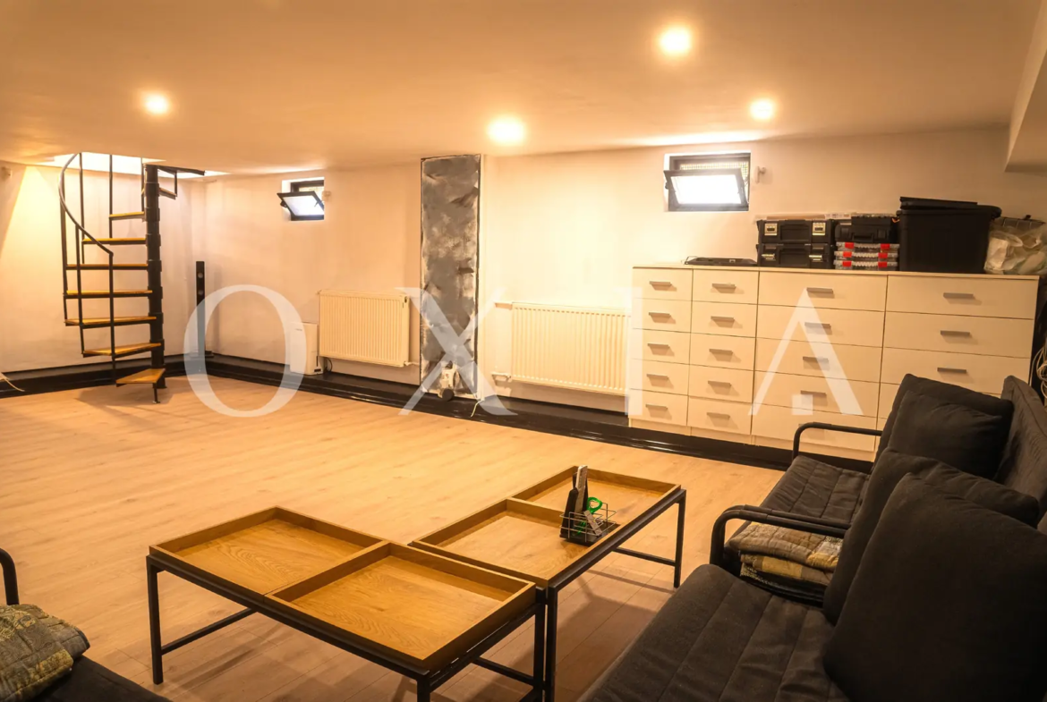 Zona Fabric-Complex Studentesc, Mobilat&Utilat, Doua Nivele