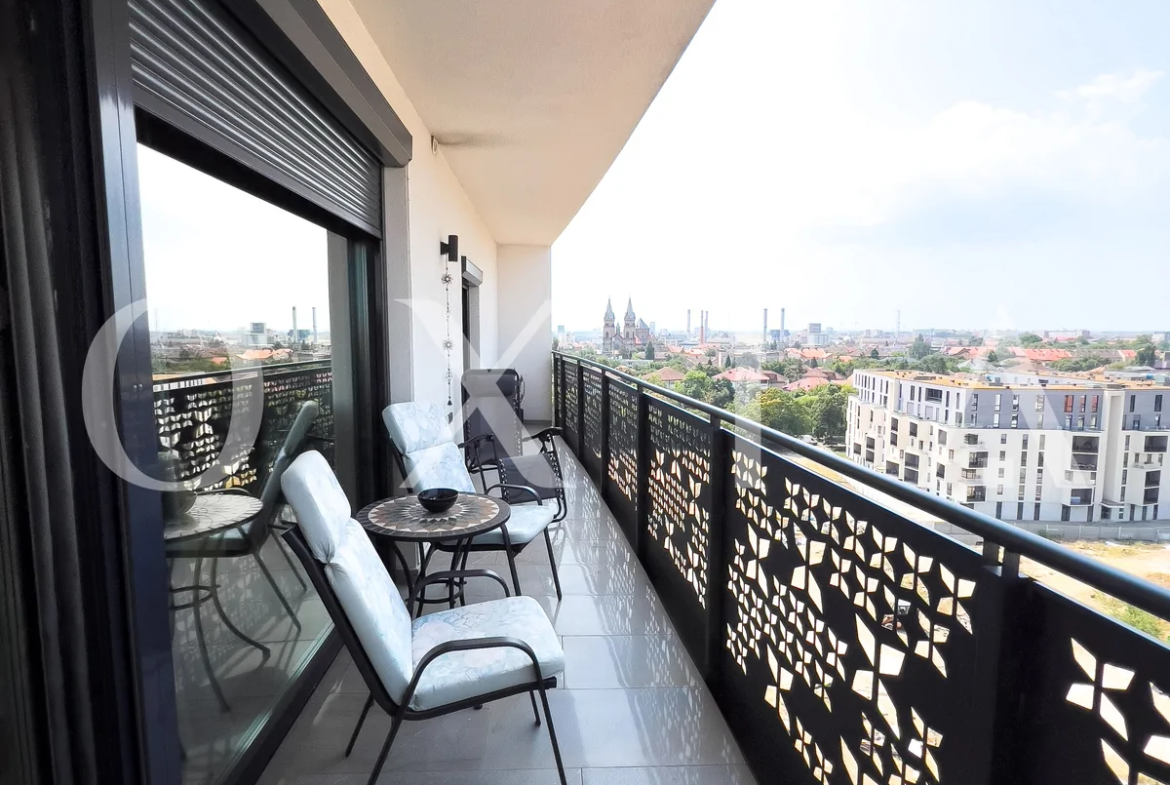 3 Camere –  Monarch – Disponibil Imediat