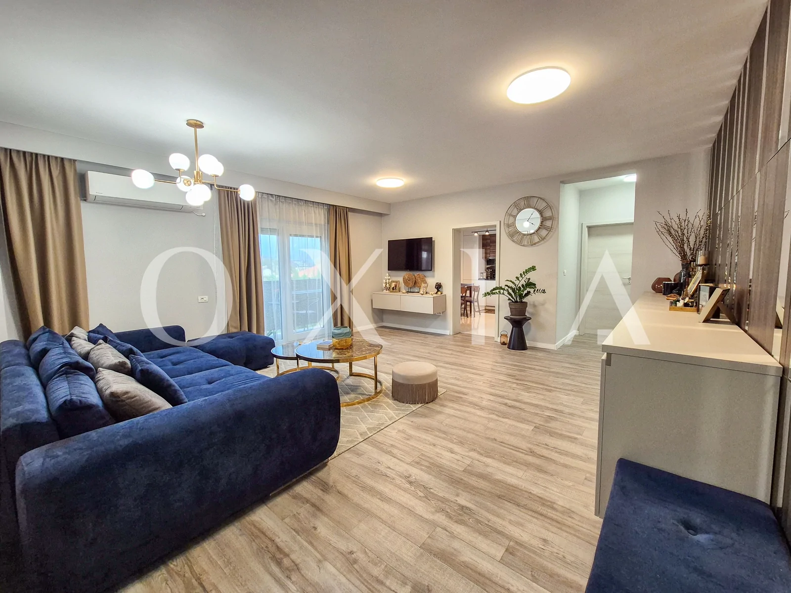 chisoda-apartament-cu-4-camere-si-design-modern-1 Chisoda, Apartament cu 4 camere si design modern
