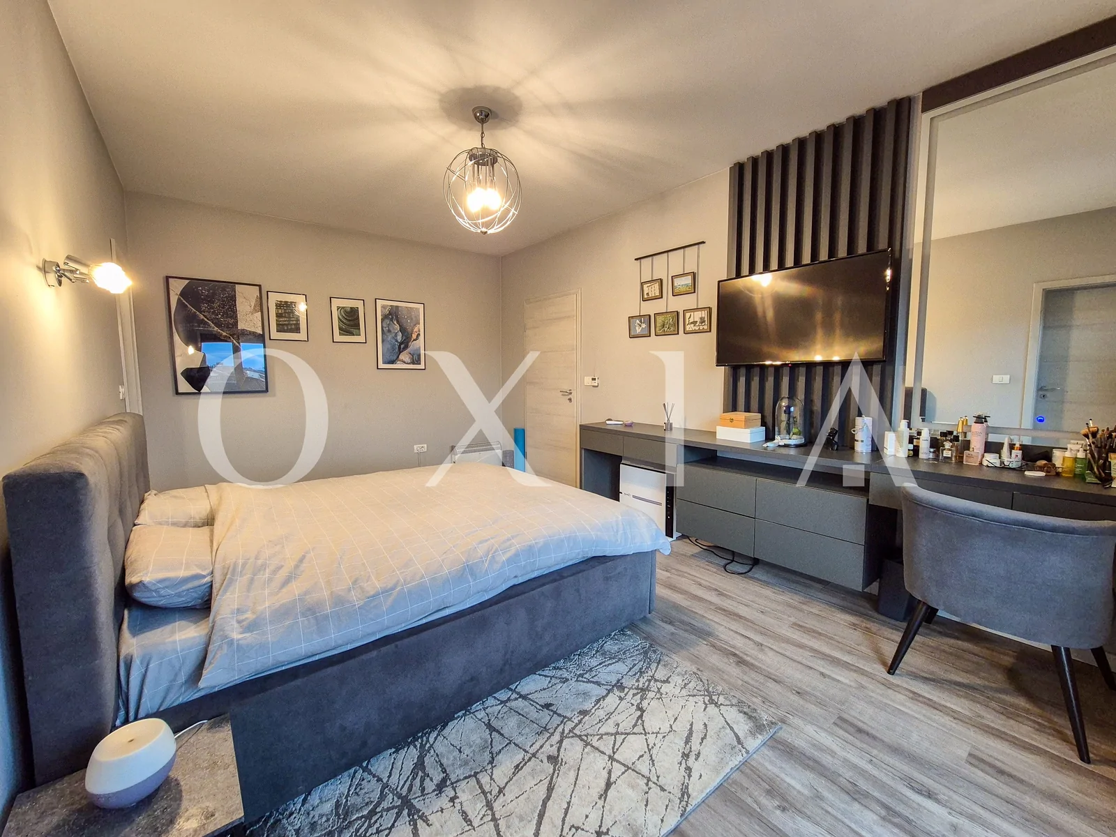 chisoda-apartament-cu-4-camere-si-design-modern-10 Chisoda, Apartament cu 4 camere si design modern