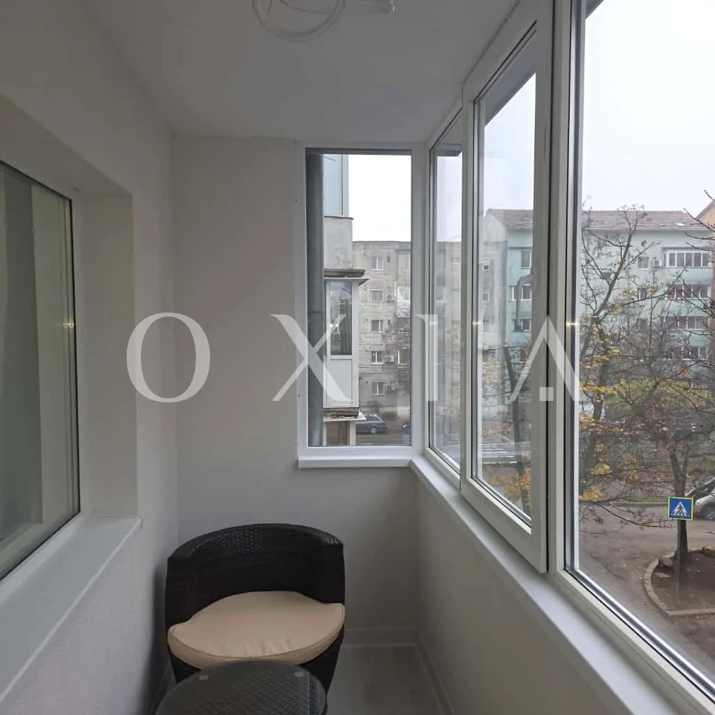 Dambovita-Sagului, Renovat Premium, Etaj Intermediar