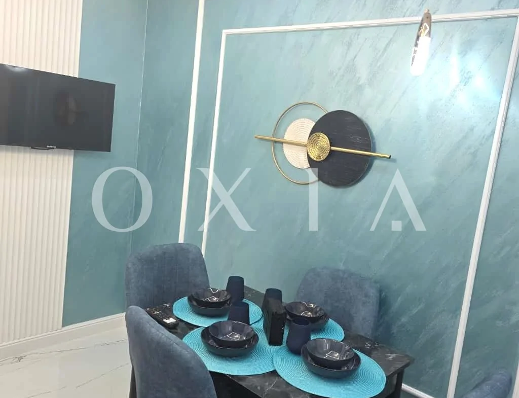 Dambovita-Sagului, Renovat Premium, Etaj Intermediar