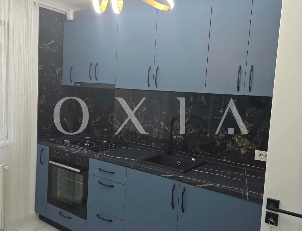 Dambovita-Sagului, Renovat Premium, Etaj Intermediar