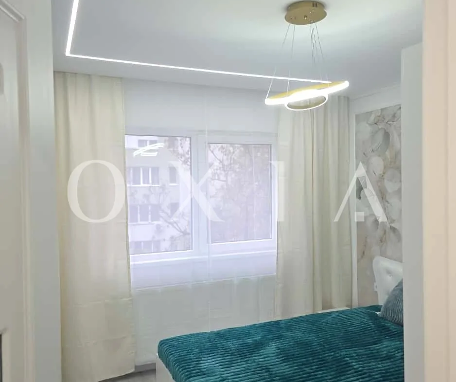 Dambovita-Sagului, Renovat Premium, Etaj Intermediar