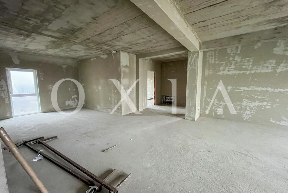 Giroc (Eso) – Penthouse – Predare la cheie