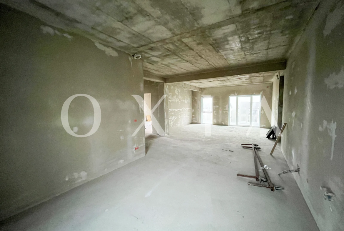 Giroc (Eso) – Penthouse – Predare la cheie