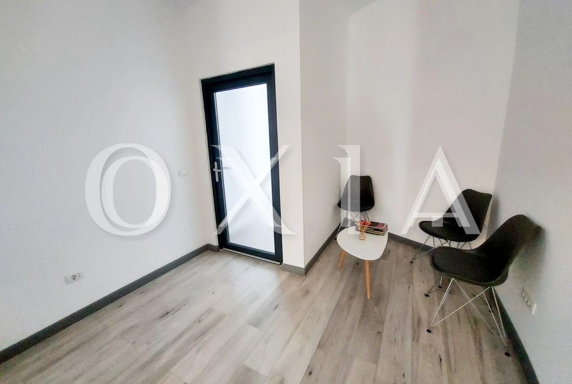 Spatiu Pretabil Pentru Birou, Bulevardul Cetatii
