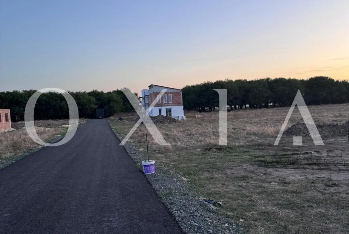 Teren intravilan + Proiect, in Covaci