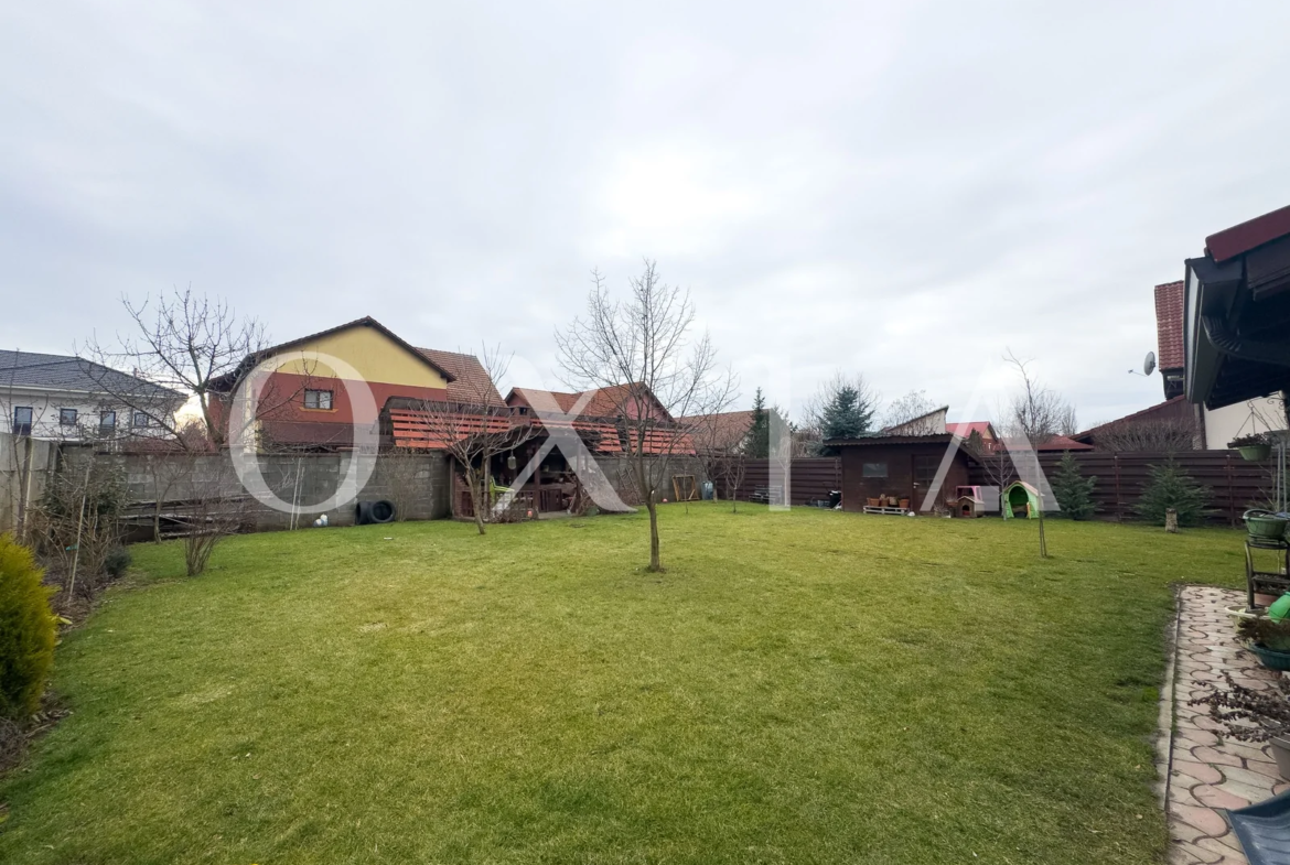 Casa Individuala Cu Garaj – Pozitie Excelenta