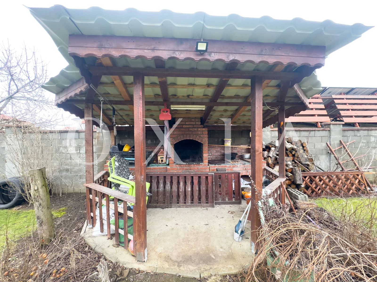 Casa Individuala Cu Garaj – Pozitie Excelenta