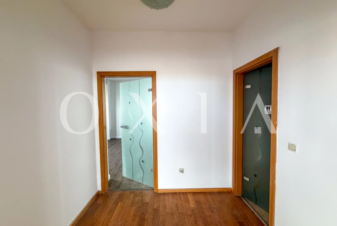Penthouse pe doua niveluri cu terasa 125 mp, Complex