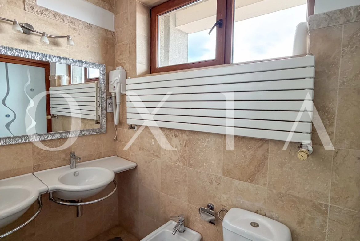 Penthouse pe doua niveluri cu terasa 125 mp, Complex