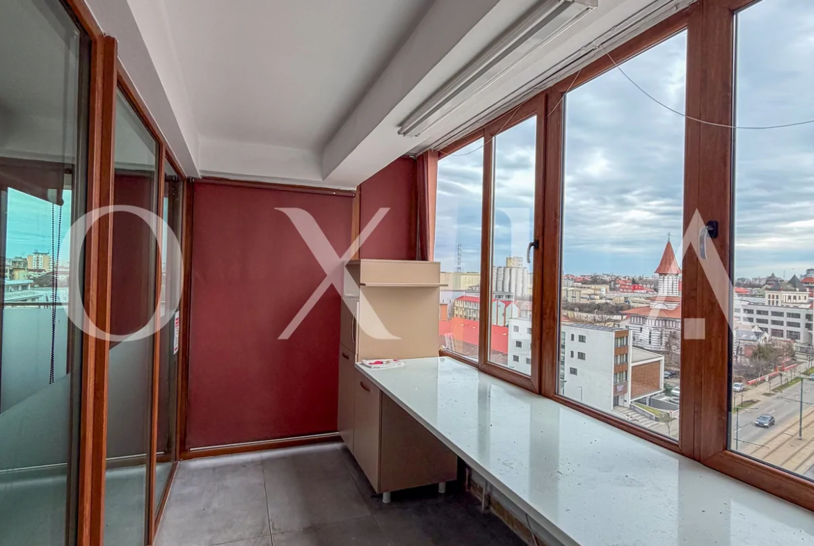 Penthouse pe doua niveluri cu terasa 125 mp, Complex