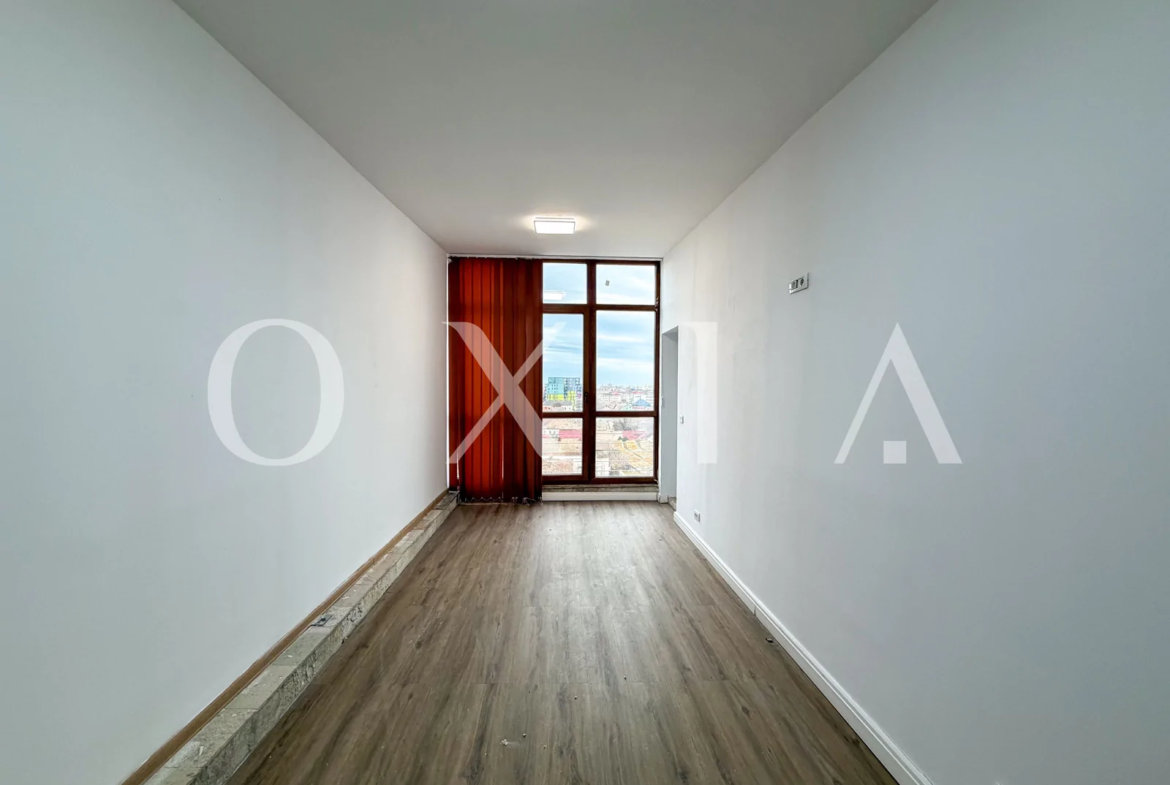 Penthouse pe doua niveluri cu terasa 125 mp, Complex