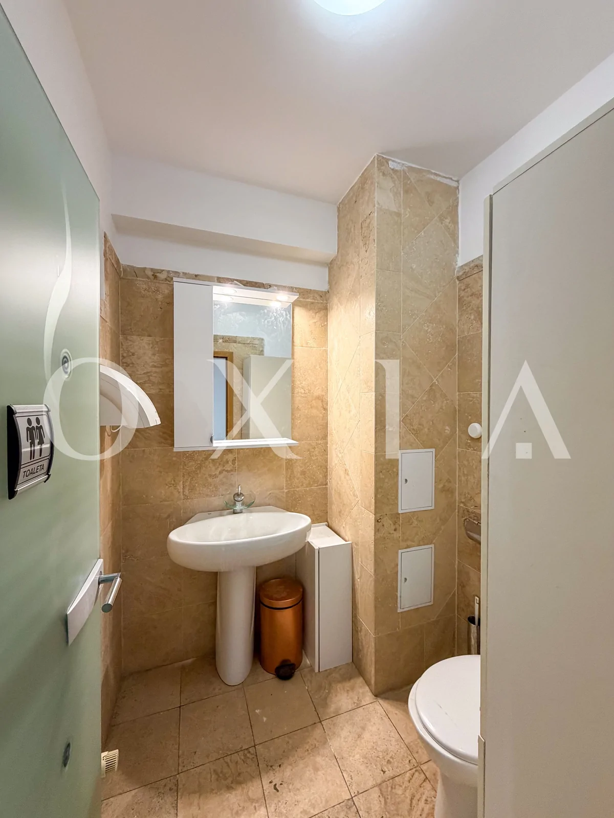 Penthouse pe doua niveluri cu terasa 125 mp, Complex