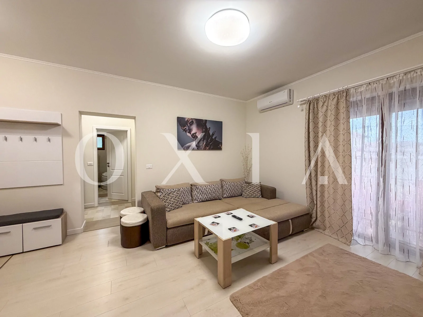 Prima Inchiriere, Mobilat si Utilat, Dou Parcari